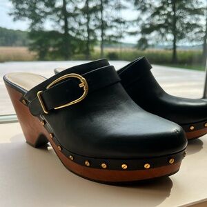 Veronica Beard Hendrix Buckled Clogs Black Leather Size 7.5